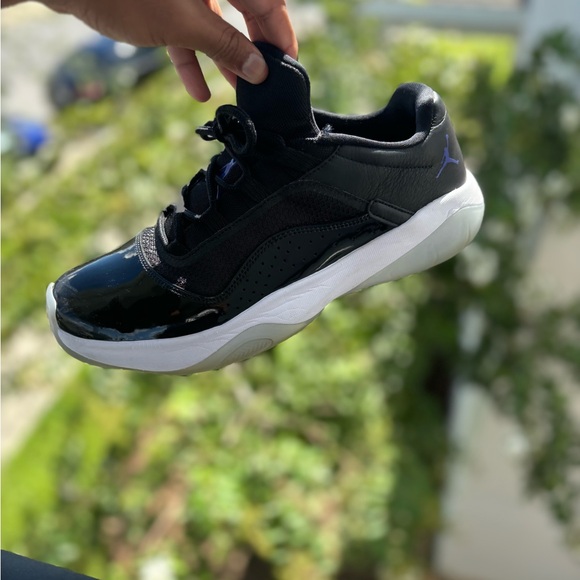 2022 Air Jordan 11 CMFT Low “Space Jam” - Picture 7 of 14